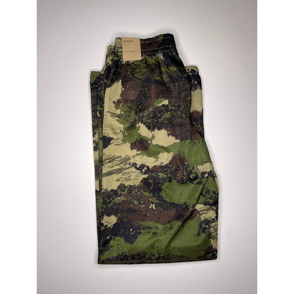 Women’s Jordan Brooklyn Camo Novelty pants size small - Picture 3 of 11